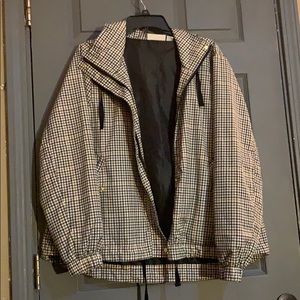 Cute windbreaker like jacket